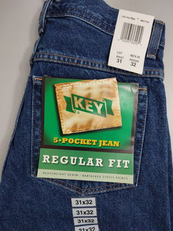 Джинсы Regular Fit базовые 46-48 размер, новые