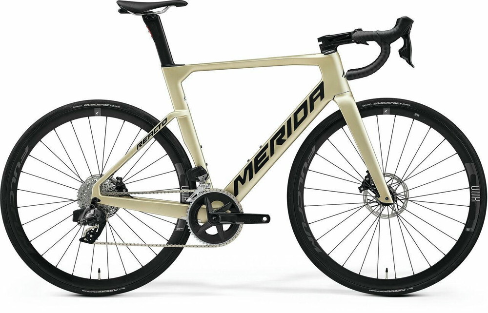 Шоссейный велосипед Merida Reacto Rival-Edition (2022)