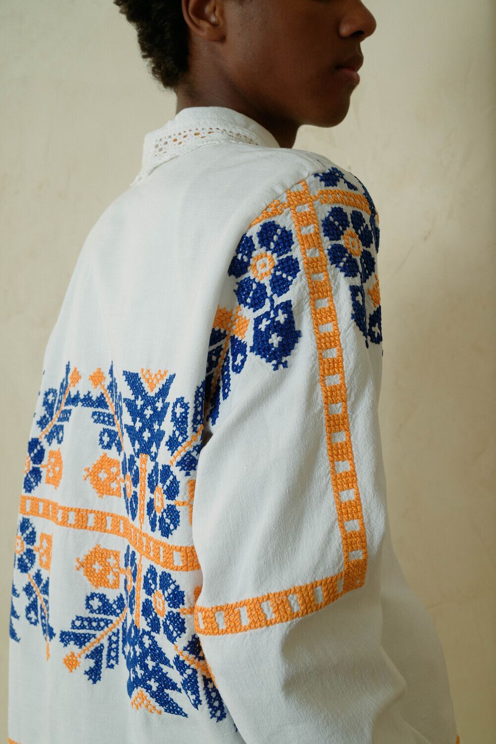 Рубашка Soeurs с Кружевом по Краю / Lace Hem Long Sleeve белая