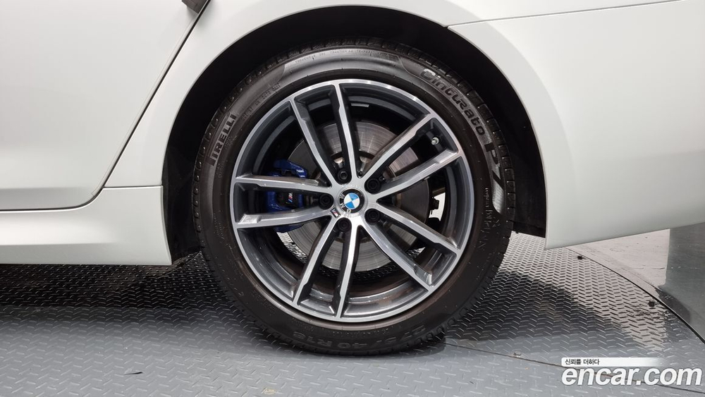 BMW 5 Series (G30) 520i M Sports (12.2021)