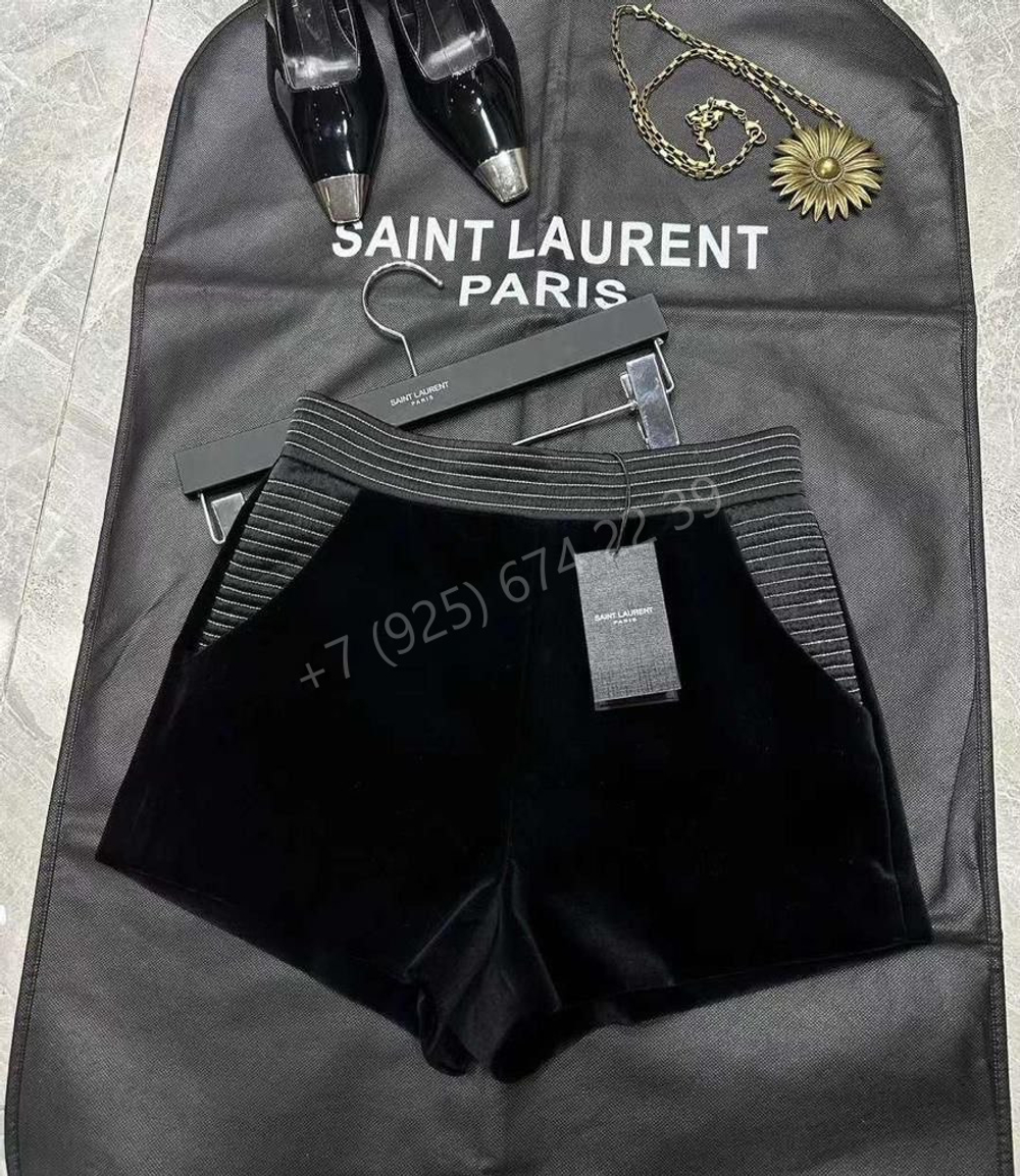 Шорты Yves Saint Laurent