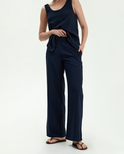 Лёгкие широкие брюки на резинке