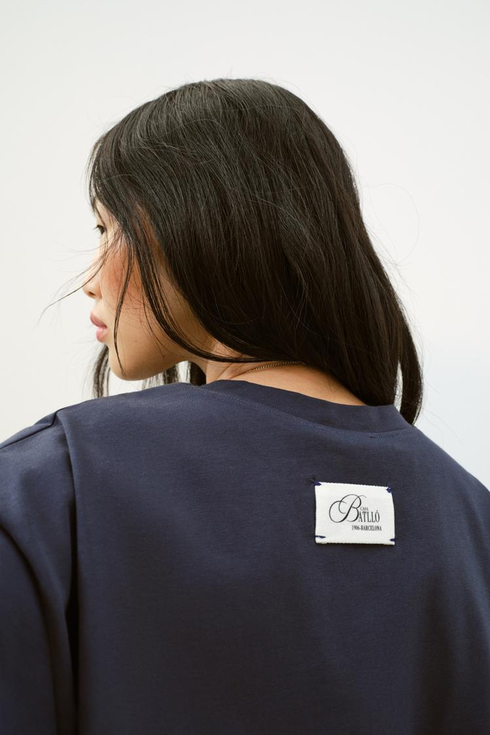 ZARA ФУТБОЛКА С ПРИНТОМ ©CASA BATLLÓ, НЕФТЯНОЙ