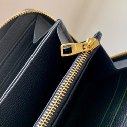 Louis Vuitton Zippy Wallet