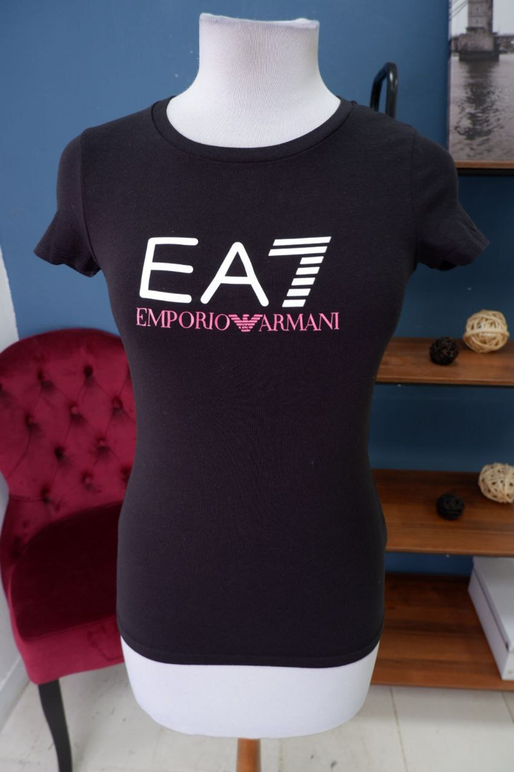 Футболка Emporio Armani модная 42 размер