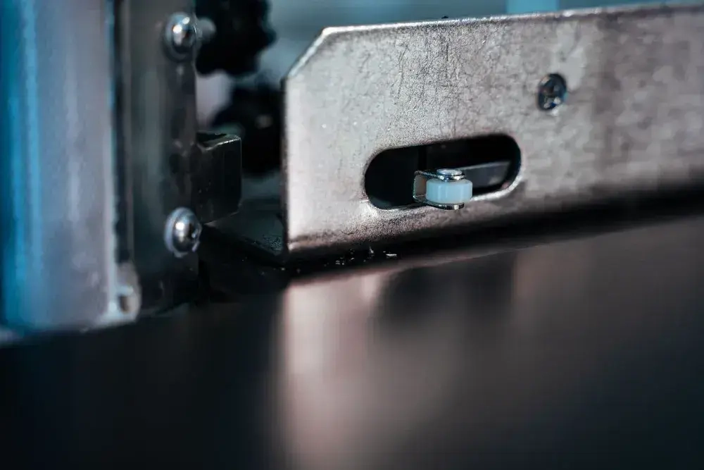 Кромкооблицовочный станок DELTAMACHINERY DM-105