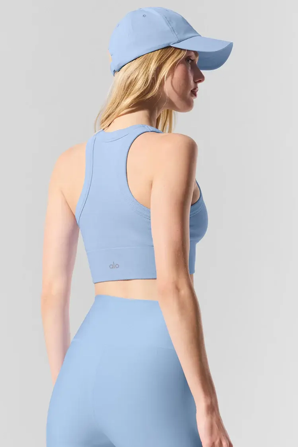 Alo yoga Леггинсы Airlift с высокой талией, светло-голубой