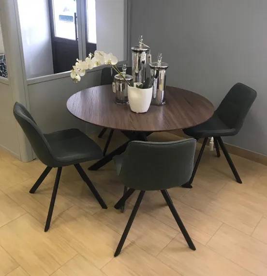 Стол Britton Ø100 см