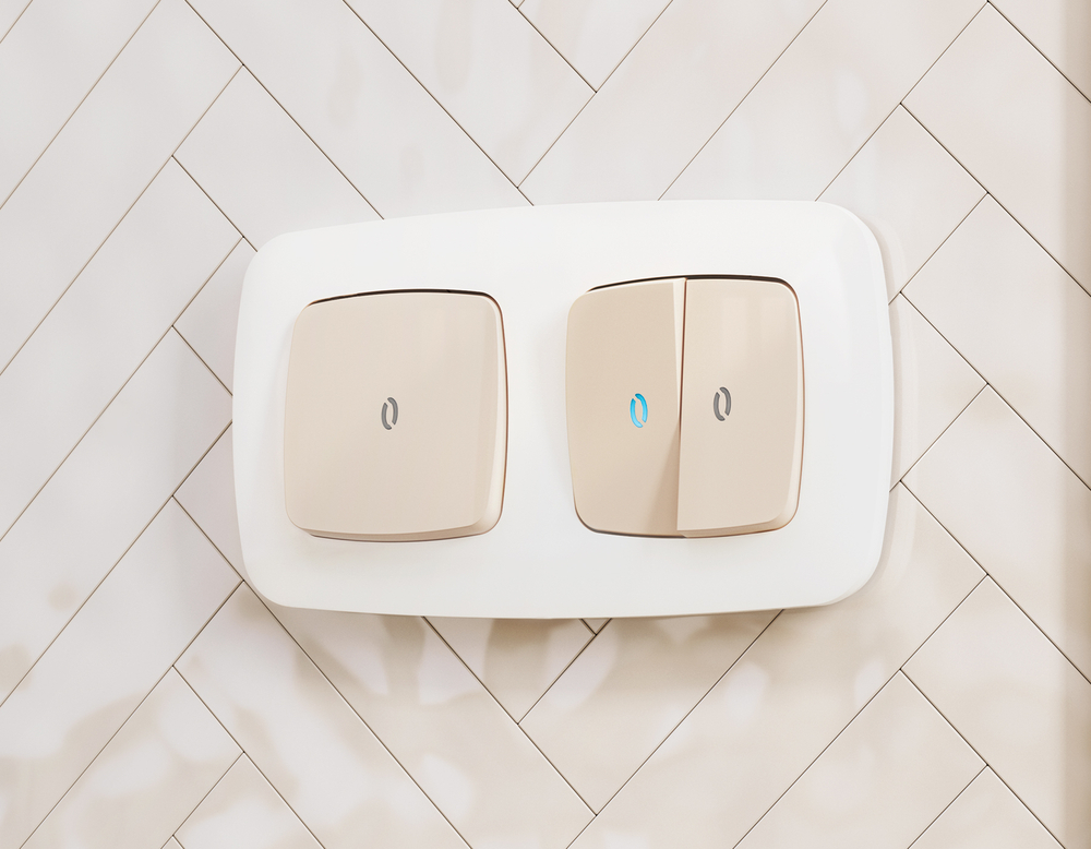 MO302060 Комплект механизма 1-кл выключателя с самовозвратом с подсветкой 10000K OMEGA Бежевый глянец QUANT (OP3020, VM113, G17B)