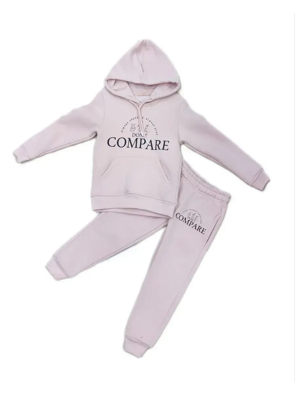 Спортивный костюм для девочки с начесом.