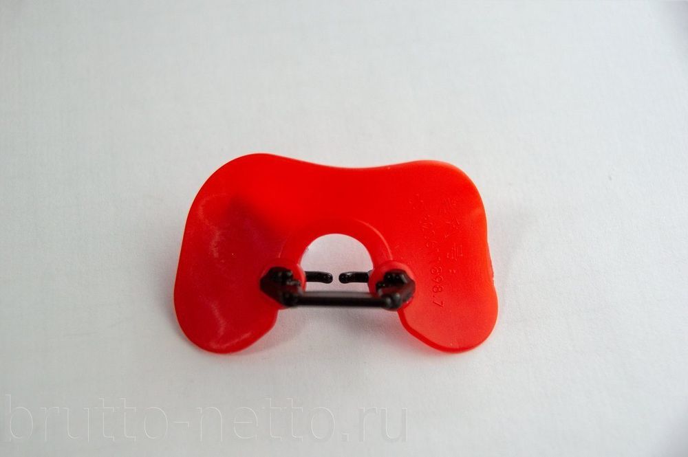 Очки от расклёва для фазанов и кур мягкие, 51х33 мм