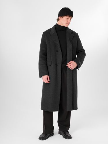 Хлопковая шапка в черном цвете