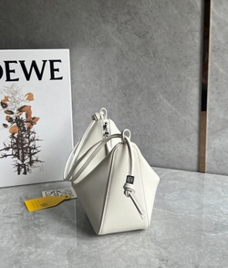 Loewe Mini Hammock Hobo 28 cm