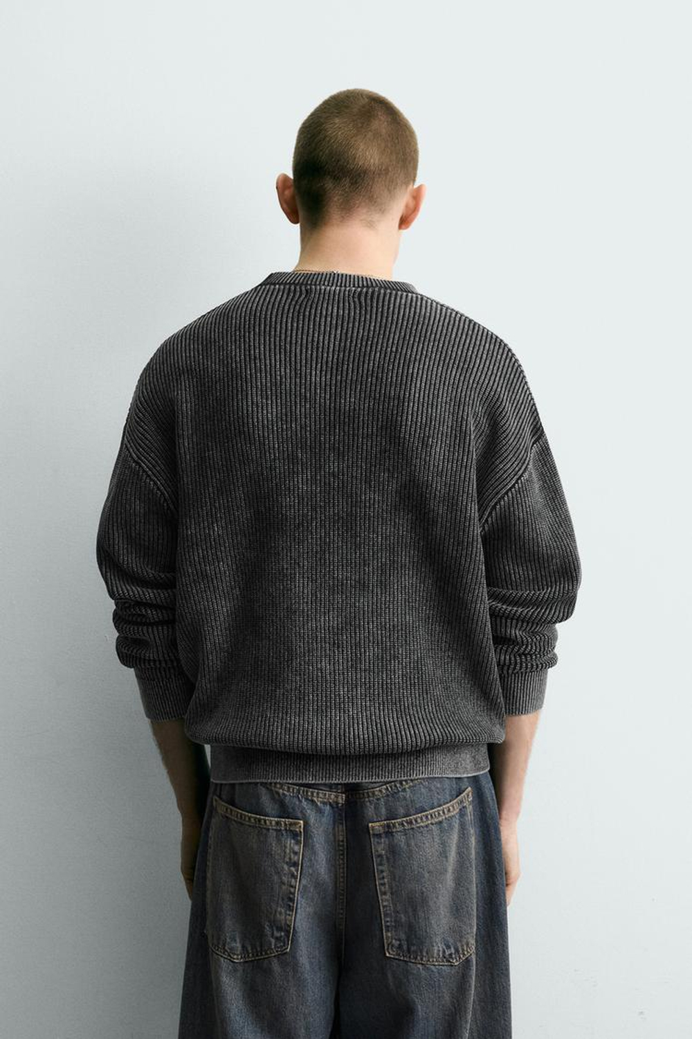 ZARA СВИТЕР В РУБЧИК С ЭФФЕКТОМ ПОТЕРТОСТИМ, ЧЕРНЫЙ