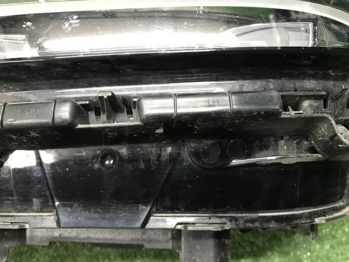 Фара левая Genesis GV80 (2020-2023) LED