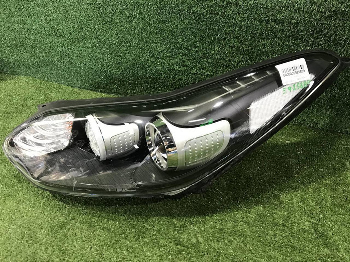 Фара левая KIA Sportage 4 QL (2016-2018) галоген