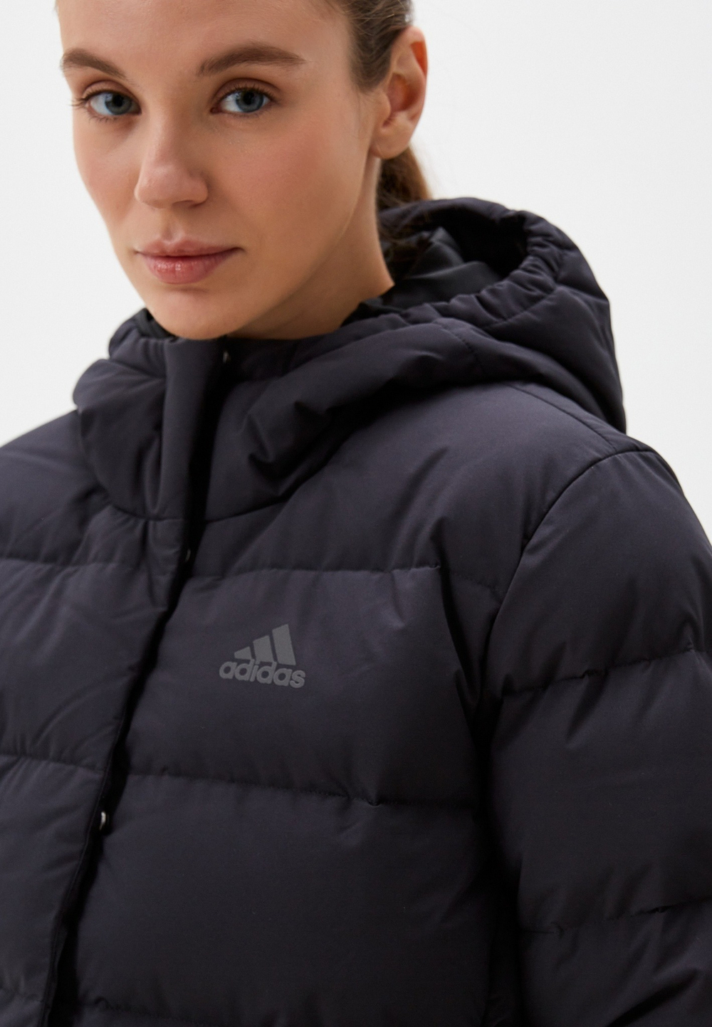 Пуховик женский ADIDAS W HELIONIC HO J