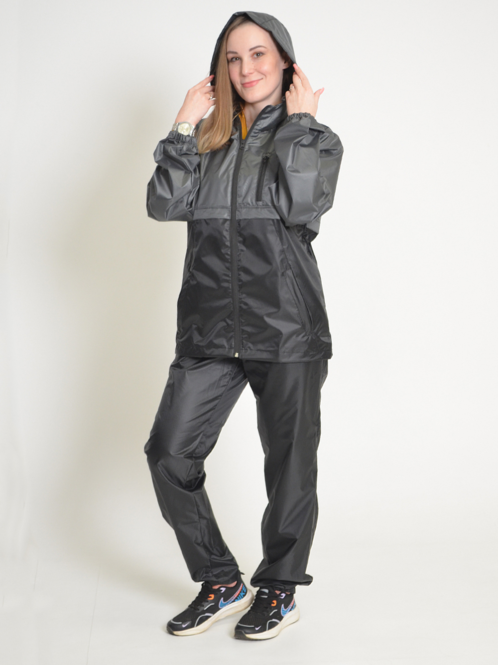 Спортивный костюм Prival Ветровлагозащитный женский, чёрный+серый
