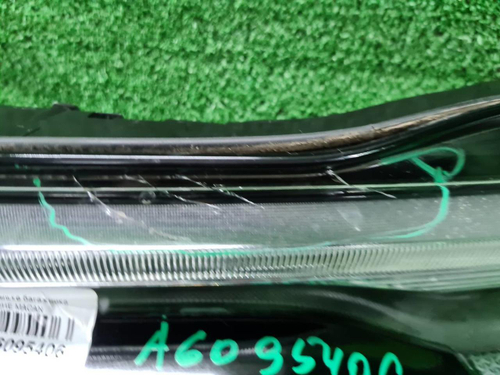 Фонарь крышки багажника Porsche Macan 95b (2018-н.в.)