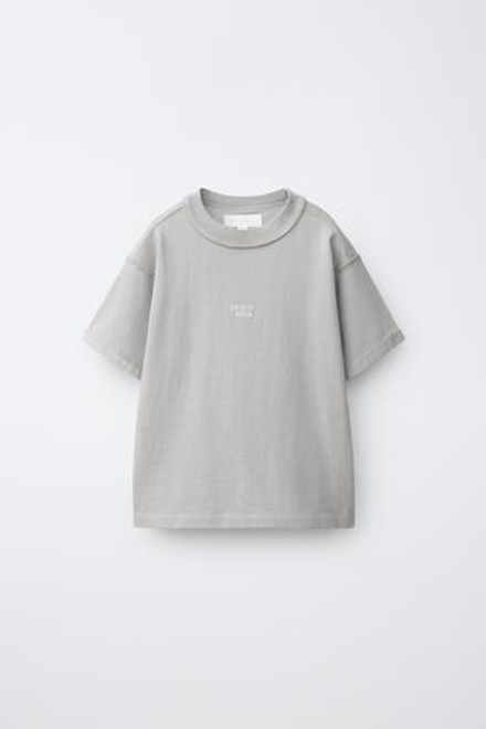 ZARA ФУТБОЛКА HEAVY WEIGHT С ВЫШИВКОЙ, СВЕТЛО-СЕРЫЙ