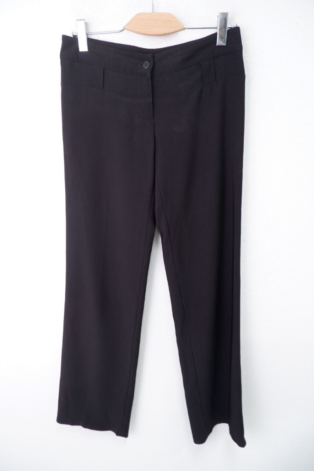 Брюки базовые черные 44 размер