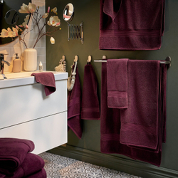 IKEA FREDRIKSJÖN  (ИКЕА ФРЕДРИКСЙÖН)  -  Полотенце банное, темно-красное, 70x140 см