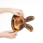 Менажница из кедра для подачи блюд и закусок с гравировкой "Listen to your heart"