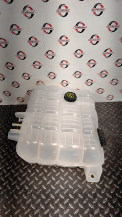 Бачок расширительный 22821822