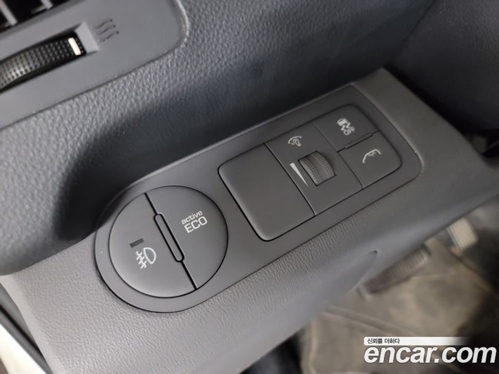 Hyundai The New Grand Starex Wagon 12인승 (05.2020)