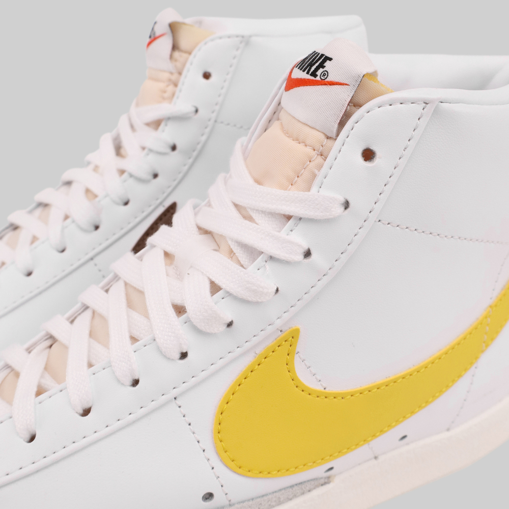 Кроссовки Nike Blazer Mid '77 Vintage - купить в магазине Dice с бесплатной доставкой по России