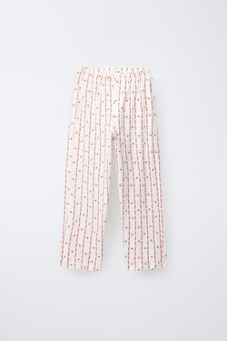 ZARA ПИЖАМА: РУБАШКА И БРЮКИ С ПРИНТОМ «ВИШНИ И ЦВЕТЫ», ЭКРЮ