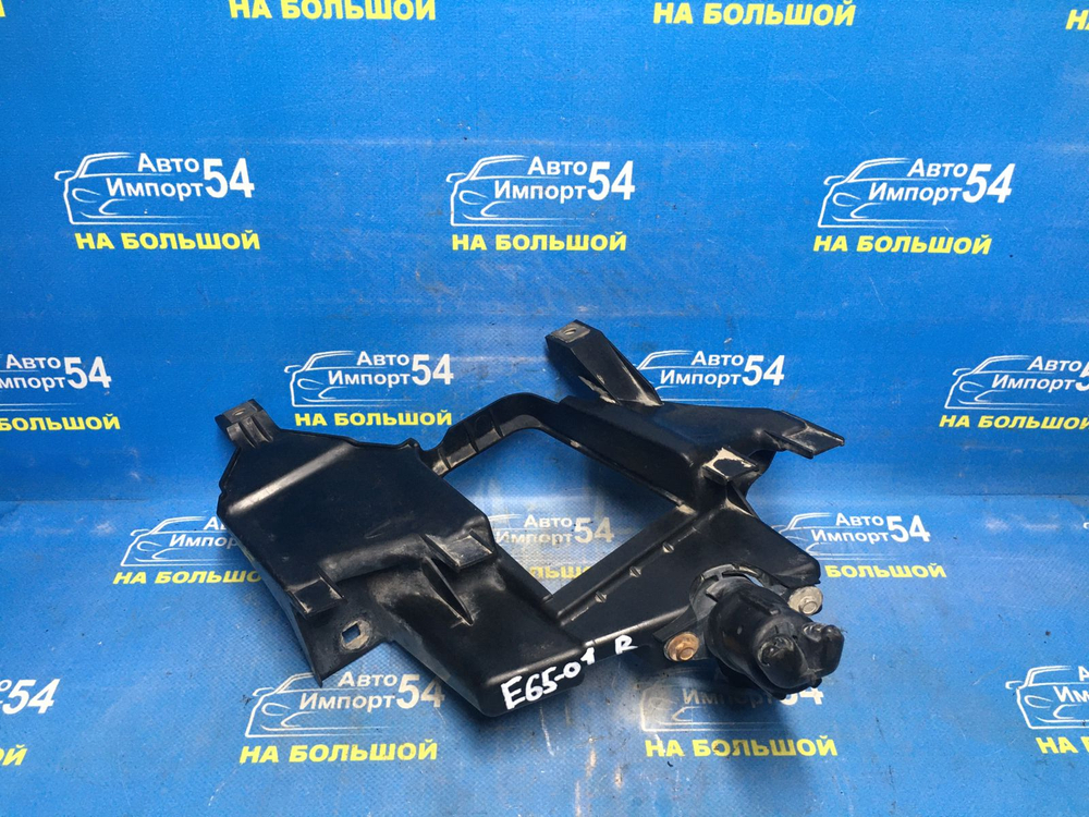 Форсунка омывателя фар правая / омыватель фары BMW 7-Series 2004