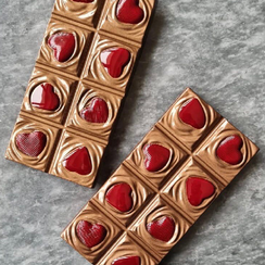 765 | Форма для шоколадных плиток "Сердца в шоколаде" (275*175мм)