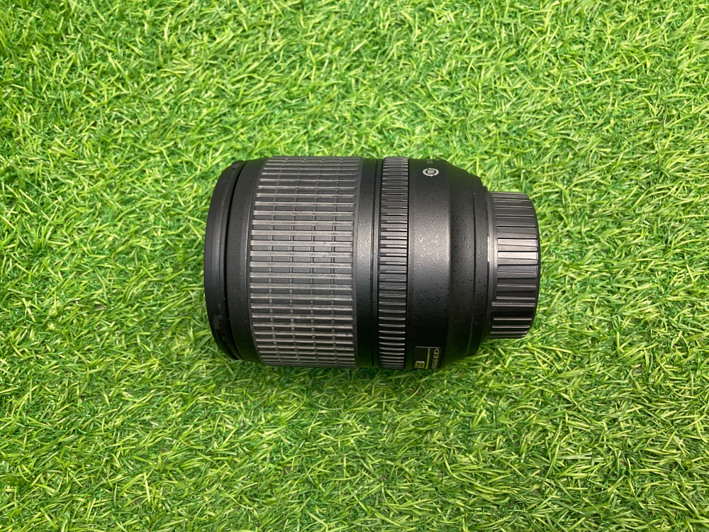 Nikon 18-105mm 3.5-5.6G AF-S ED DX VR Nikkor