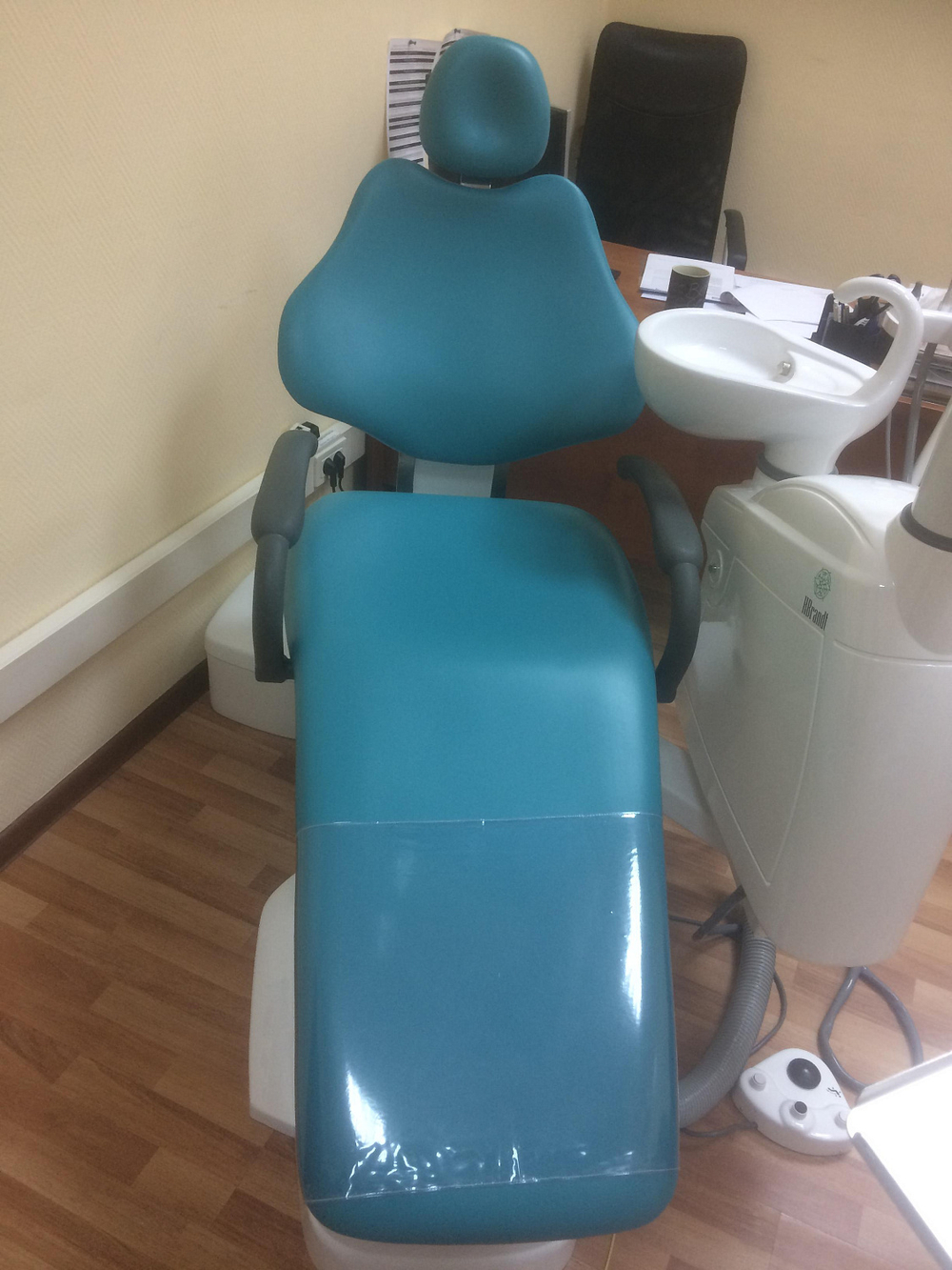 Стоматологическая установка Helmut Brandt 2200