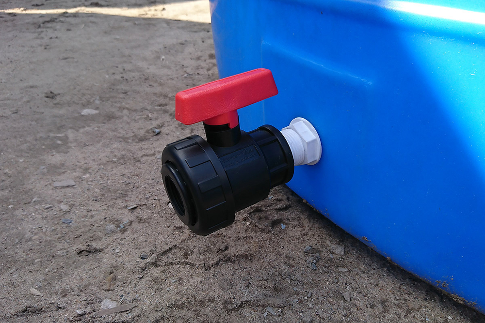 Кран шаровый (пластиковый) 1" Полимер-Групп - арт.559286