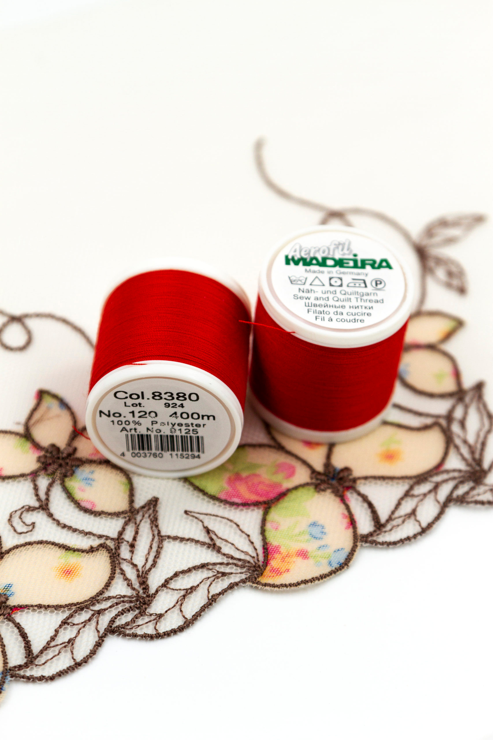 Нитки швейные Madeira aerofil №120 Col. 8380 красный светлый