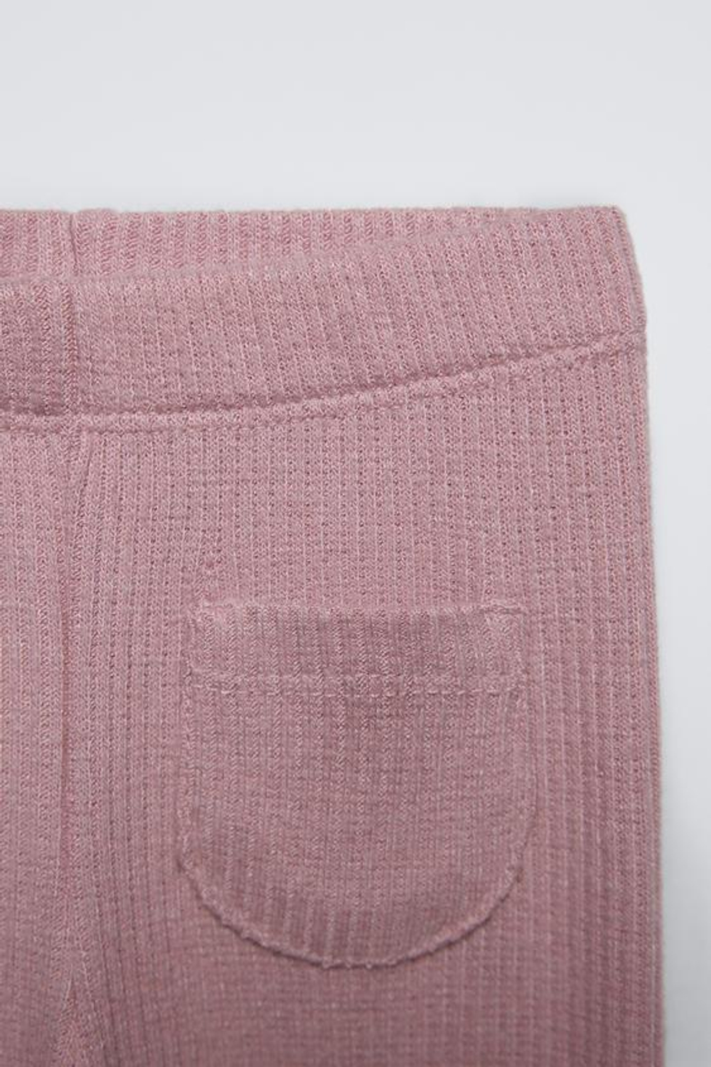 ZARA КОМПЛЕКТ ИЗ ФУТБОЛКИ И ЛЕГИНСОВ, РОЗОВЫЙ