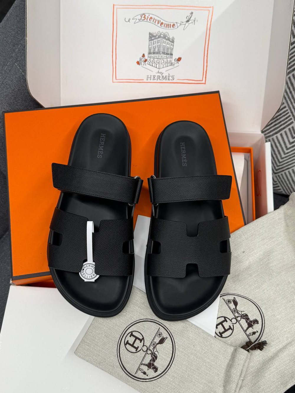 Шлепанцы Hermes