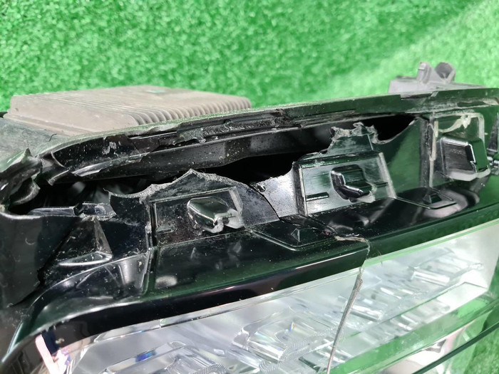 Фара левая Tank 500 (2021-н.в.) LED
