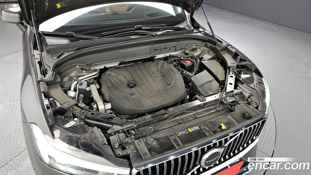 Volvo XC60 2 Generation B5 Inscription (01.2022)