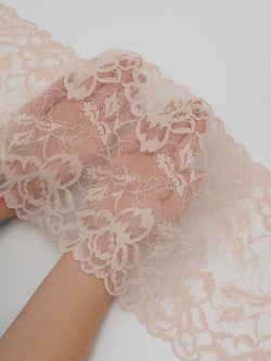 Эластичное кружево серебристый пион с розовинкой ширина 21 см