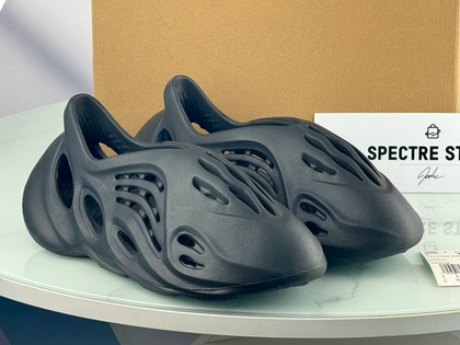 Yeezy Foam Runner Onyx (маломерки)