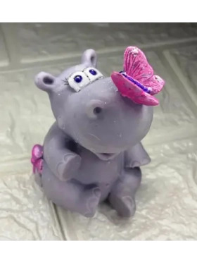 Шоколадная фигурка "Бегемотик"