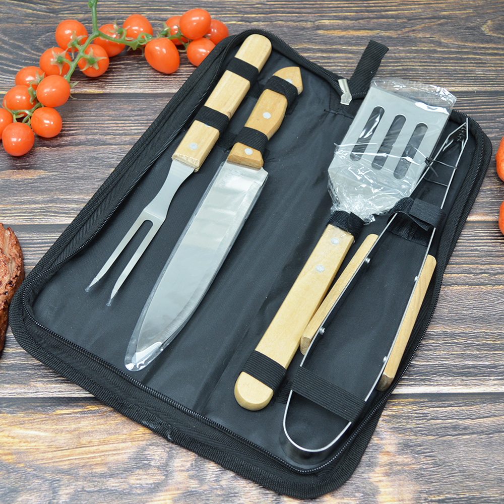 Набор для барбекю 4 предмета (лопатка, вилка для мяса, щипцы, нож) в чехле, K101003