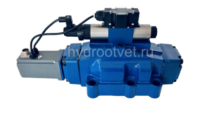 4WRTE32E600L-4X/6EG24ETK31/A1M - Пропорциональный быстродействующий распределитель с обратной связью по положению золотника и со встроенным усилителем (OBE), Ду32, A1 = ±10 В, номинальный расход 600 л/мин, схема E, каналы управления ET = X и Y - внутренние