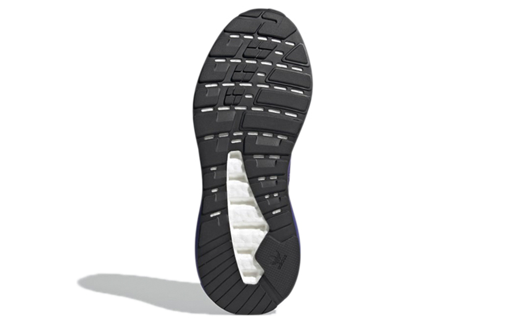 Кроссовки Adidas Originals Adimatic Atmos