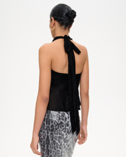 Топ из бархата с вырезом халтер