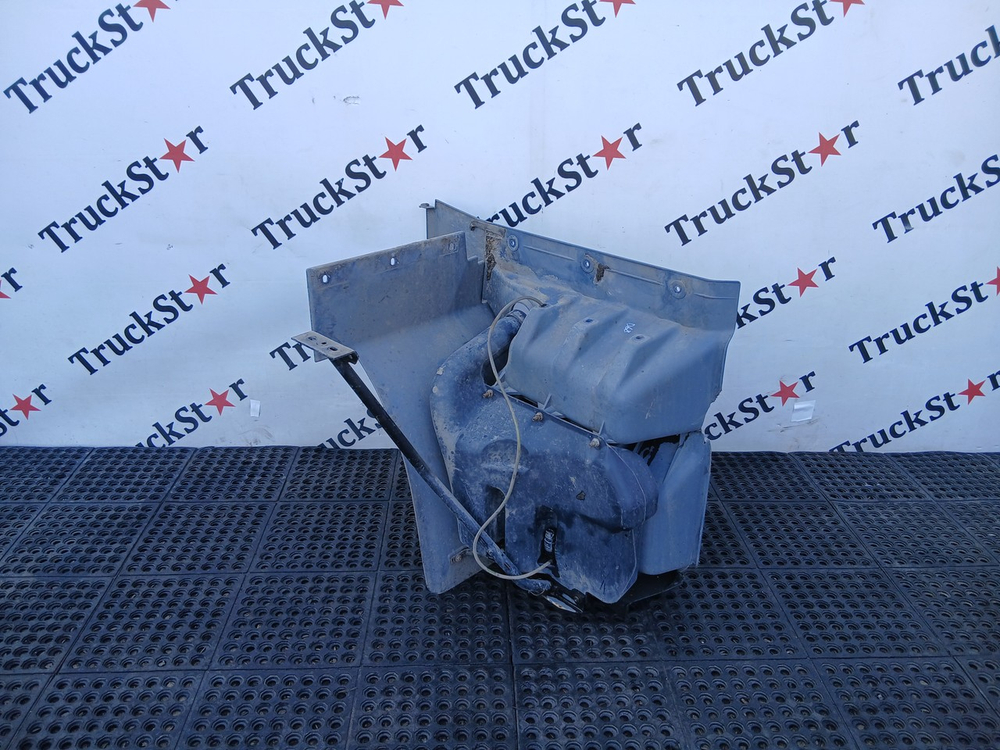 Корпус подножек левый