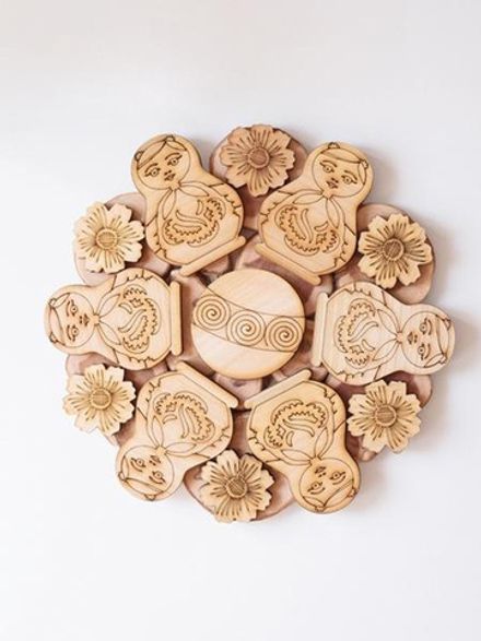 Подставка большая "Матрешка" из можжевельника